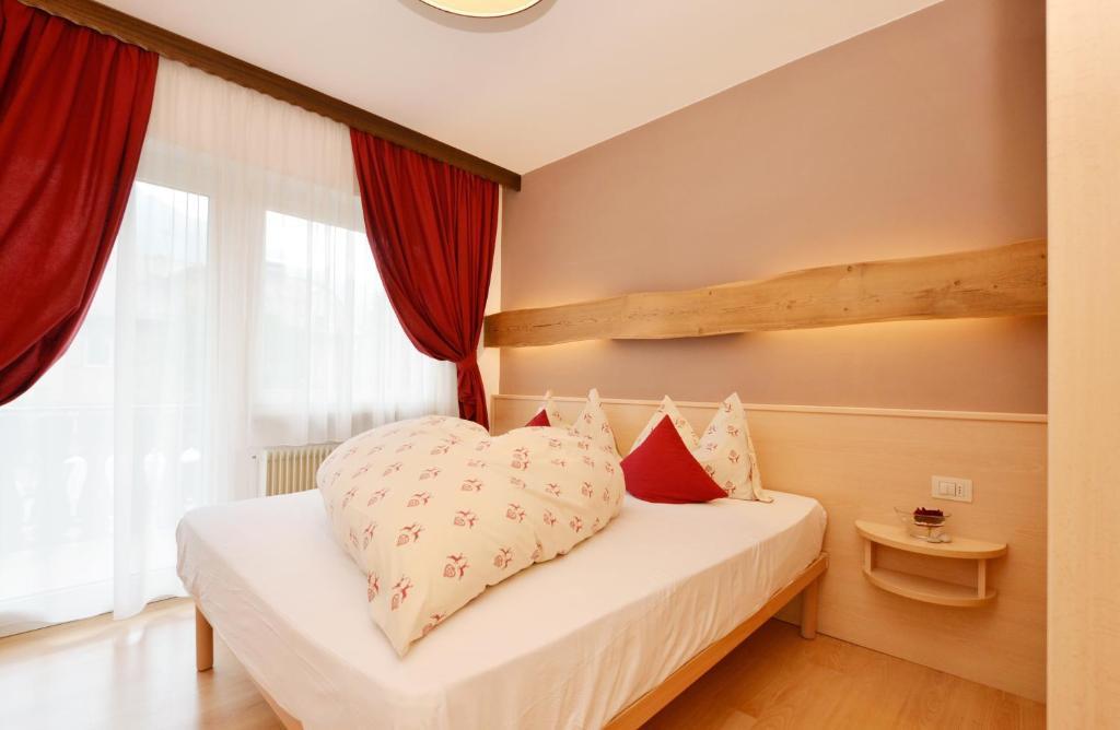 Mason La Zondra Aparthotel Vigo di Fassa Δωμάτιο φωτογραφία